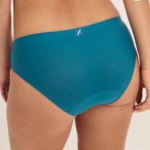 Two Knix Super Leakproof® No-Show Bikini Sz S in Evergreen & Cassava